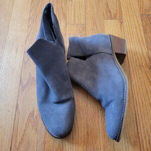 Cole Haan 7.5 B Gray Leather Slip On Heeled Booties Shoes USA Western Yellowston